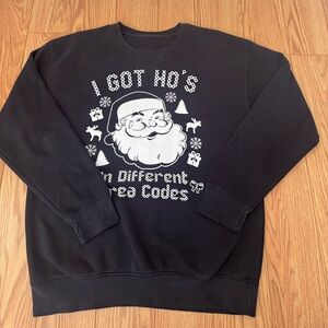 Gildan Black Santa Graphic Sweater